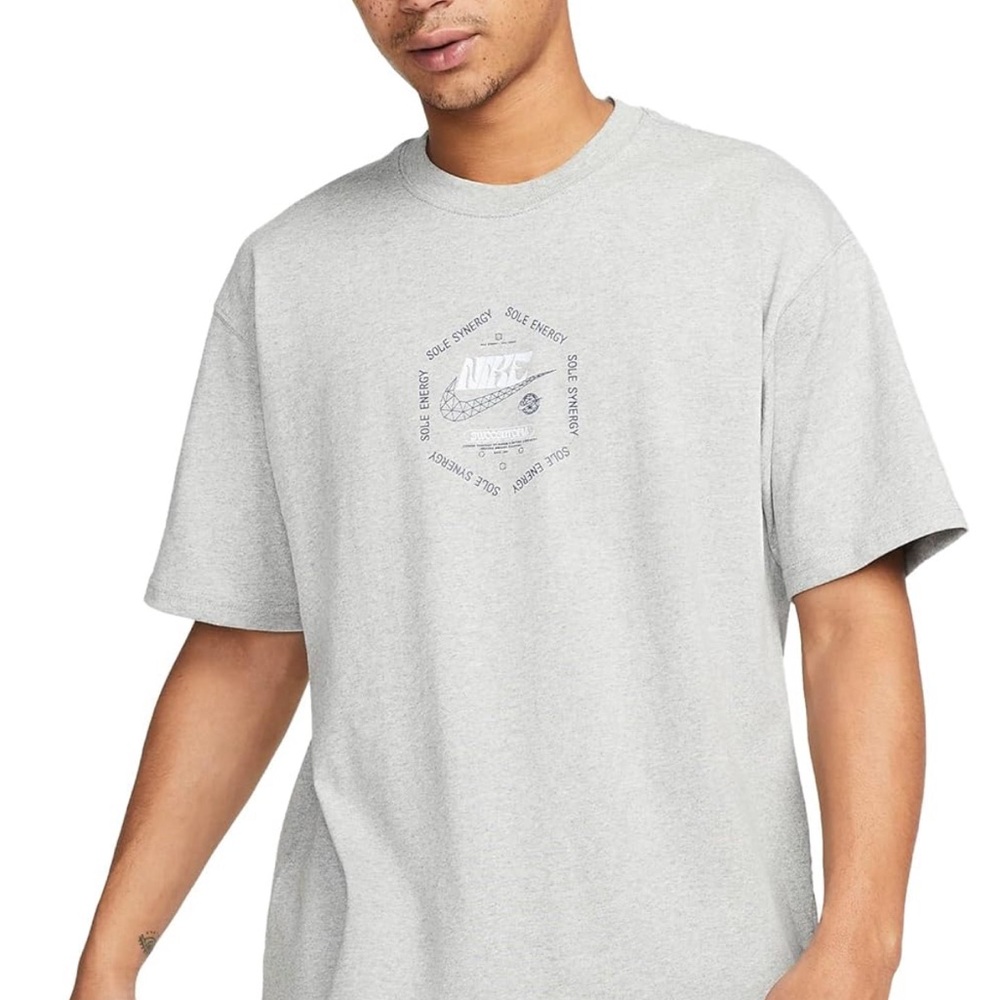 Nike Gray Men's T-Shirt